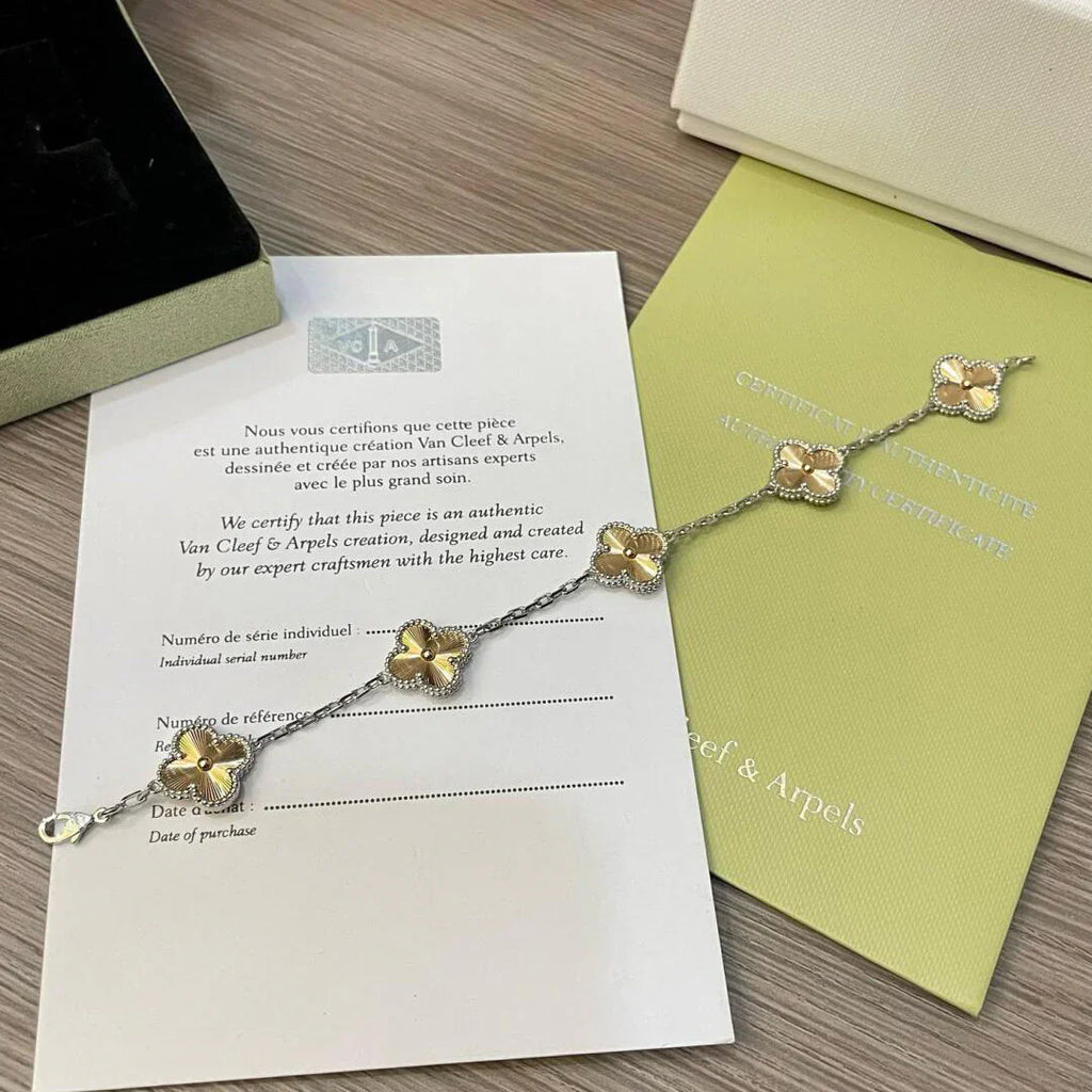 [Clover Jewelry]CLOVER 5 MOTIFS CHRISTMAS LIMITED EDITION BRACELET