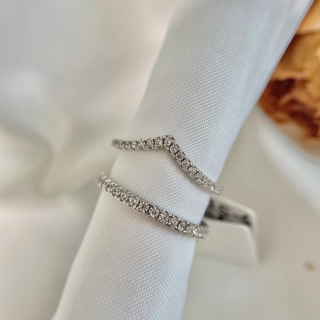 [Clover Jewelry]精巧なテニスバンドリング