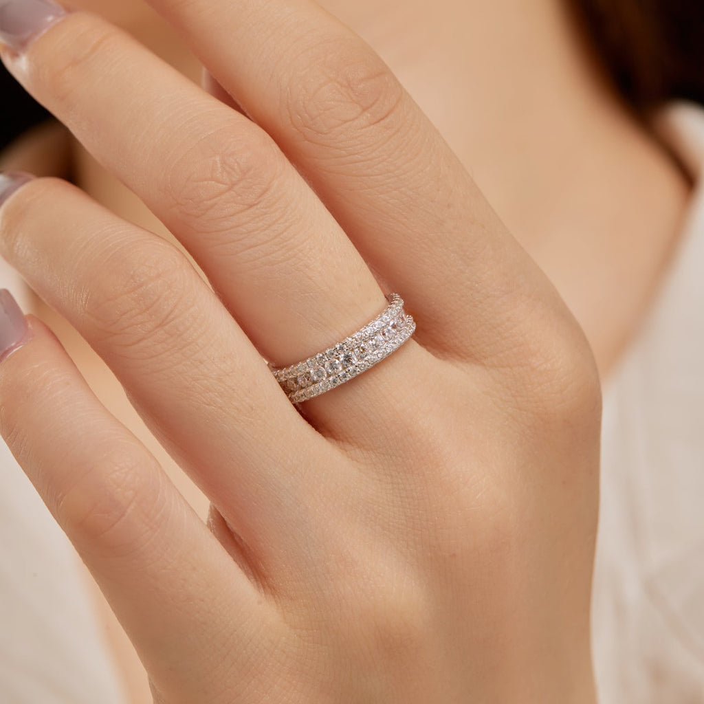 [Clover Jewelry]繊細なカラフルラウンドカットデイリーリング