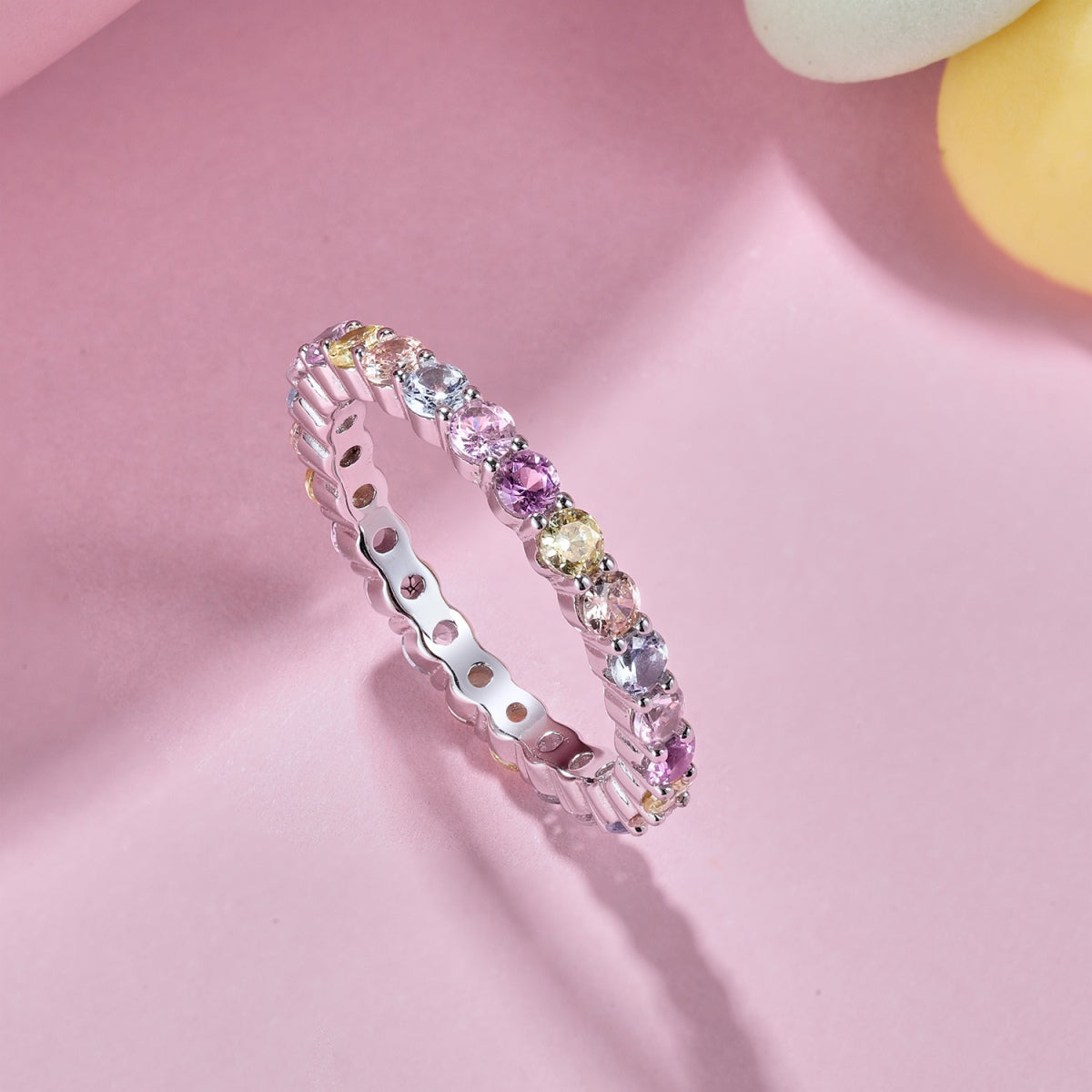[Clover Jewelry]煌めくラウンドカットのパーティーリング