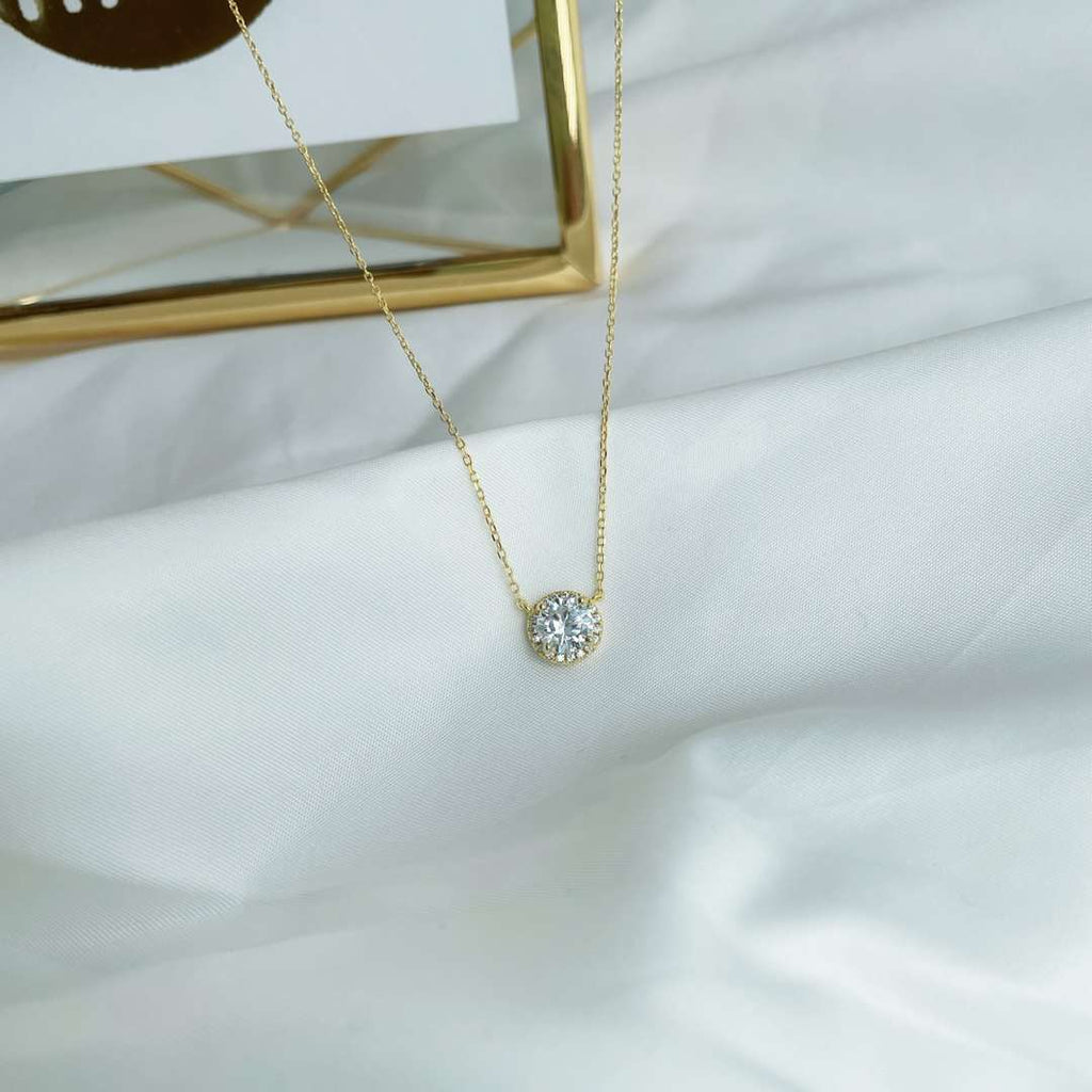[Clover Jewelry]Luxuriöse Halskette mit Rundschliff