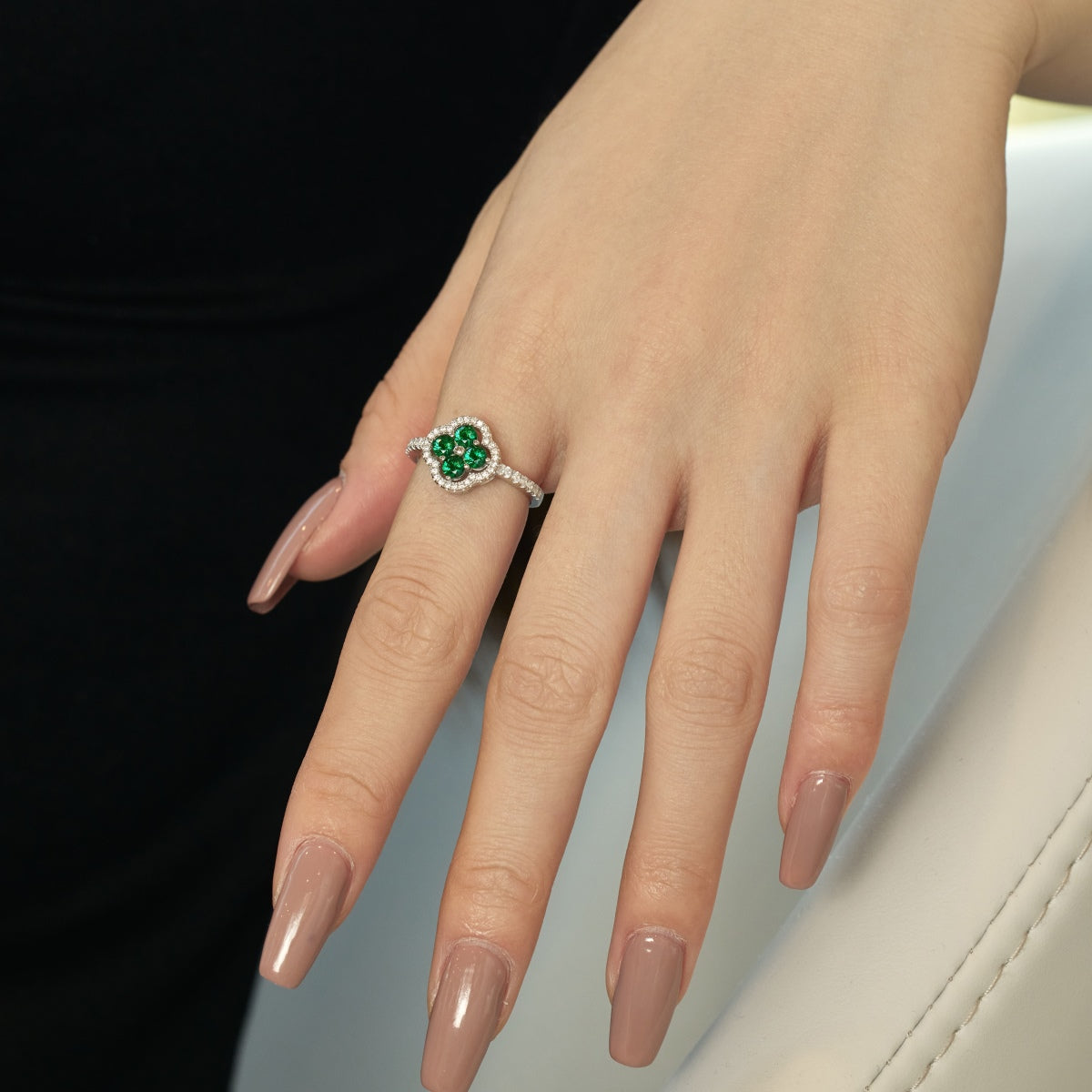 [Clover Jewelry]Vierblättriger Kleeblatt-Blumen-Design-Ring