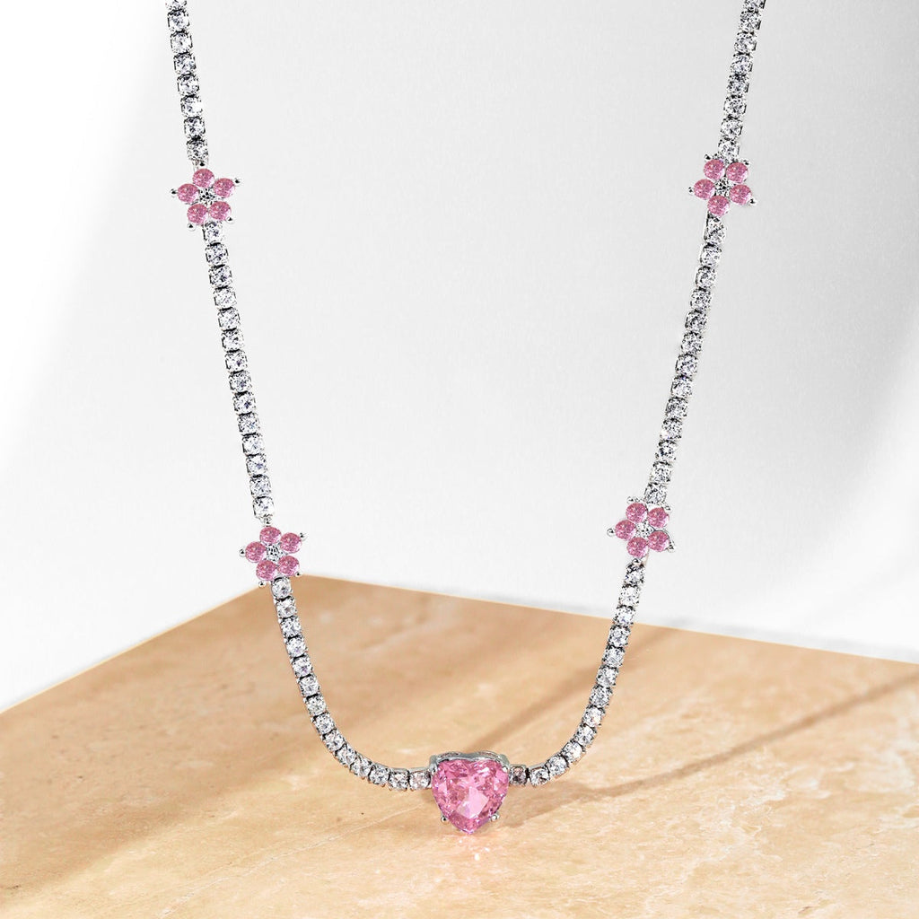 [Clover Jewelry]煌めくピンクのハートフラワーネックレス