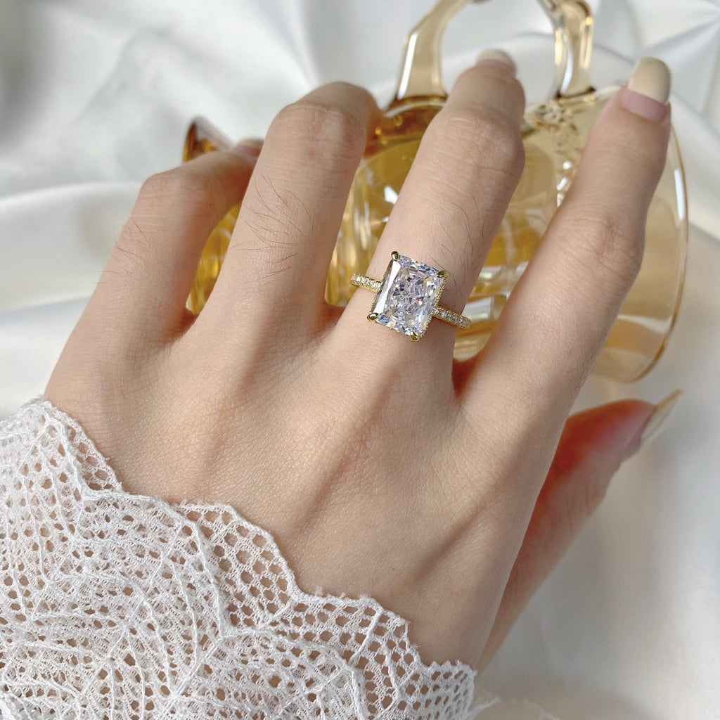 [Clover Jewelry]4.0 Karat luxuriöser Verlobungsring