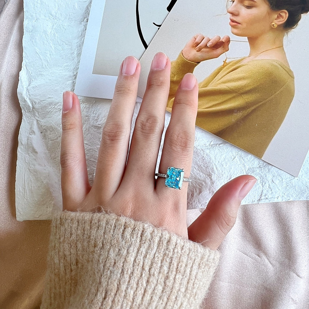 [Clover Jewelry]4.0 Karat luxuriöser Verlobungsring