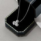 [Clover Jewelry]エレガントな花型ペアーカットネックレス
