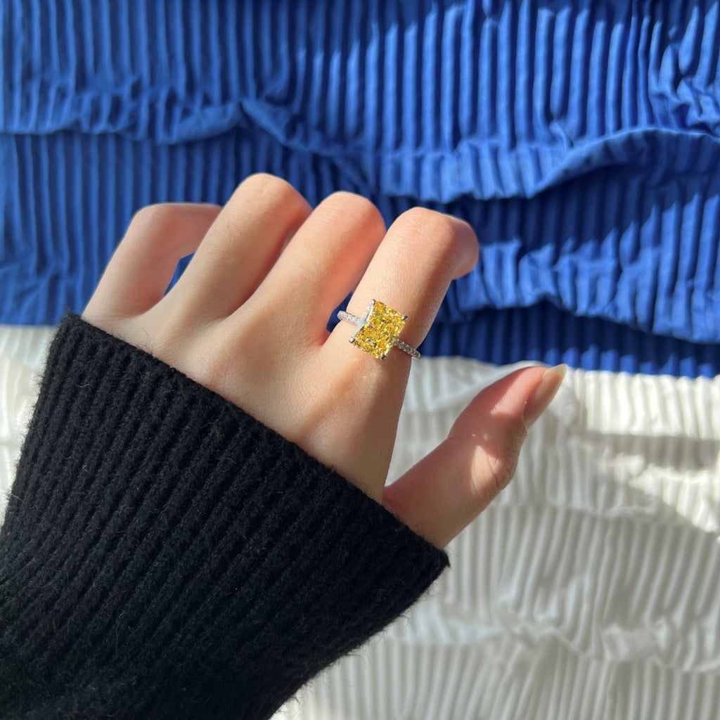 [Clover Jewelry]4.0 Karat luxuriöser Verlobungsring