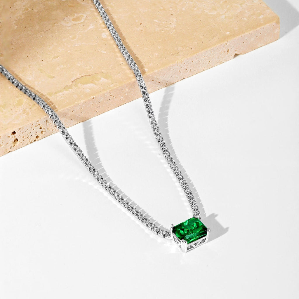 [Clover Jewelry]4.0カラット エレガントラディアントカットネックレス