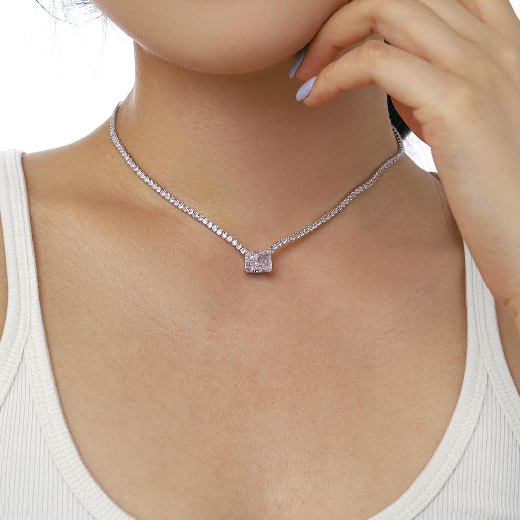 [Clover Jewelry]4.0カラット エレガントラディアントカットネックレス