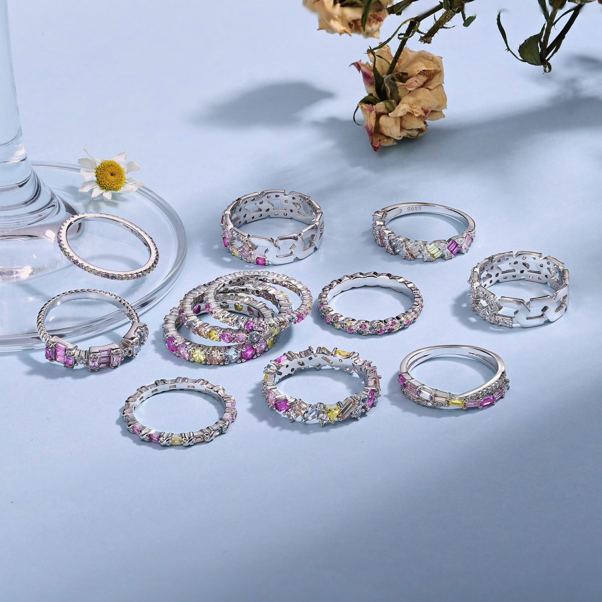 [Clover Jewelry]華奢なエメラルドカットリング デイリーユースに