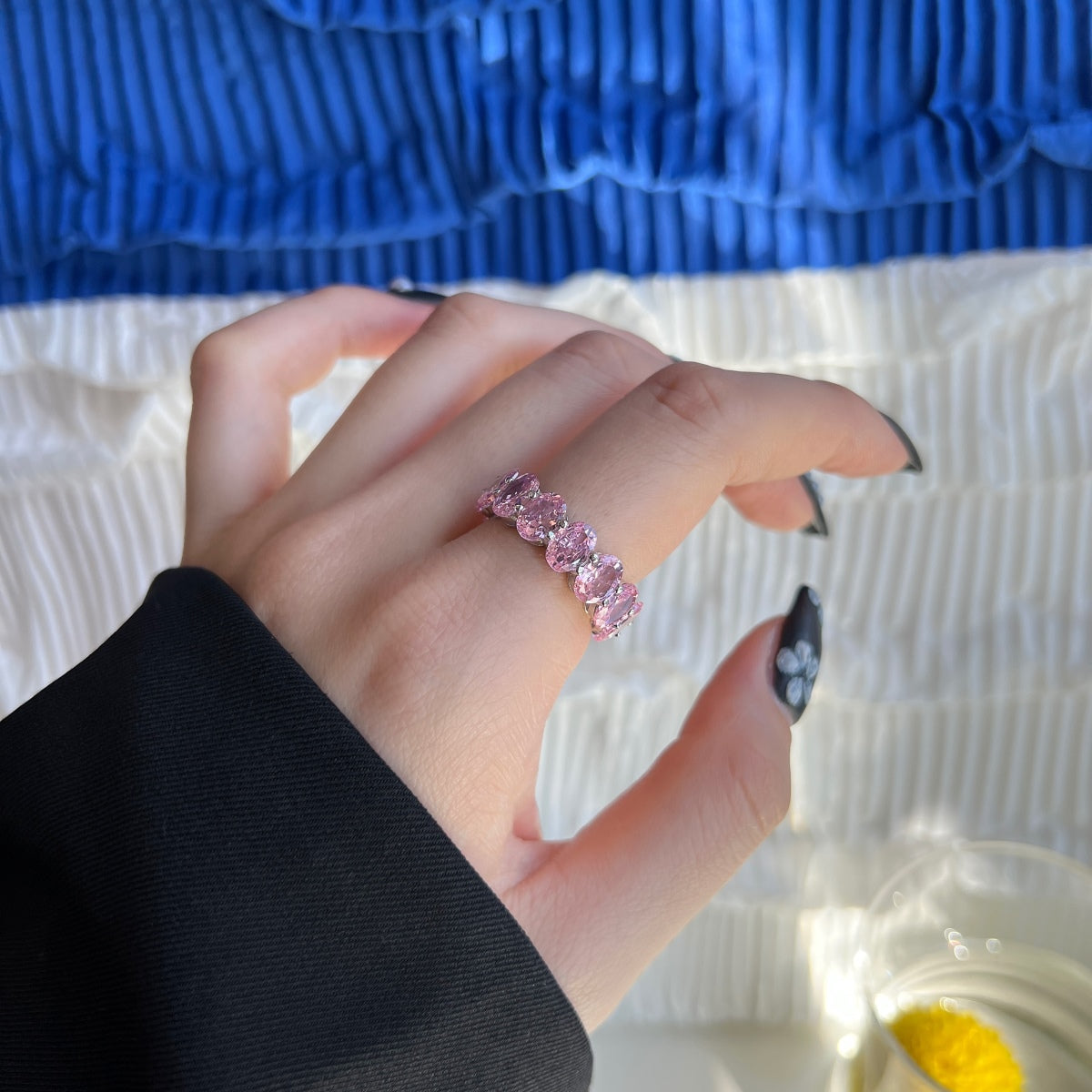 [Clover Jewelry]クッションカットテニスリング