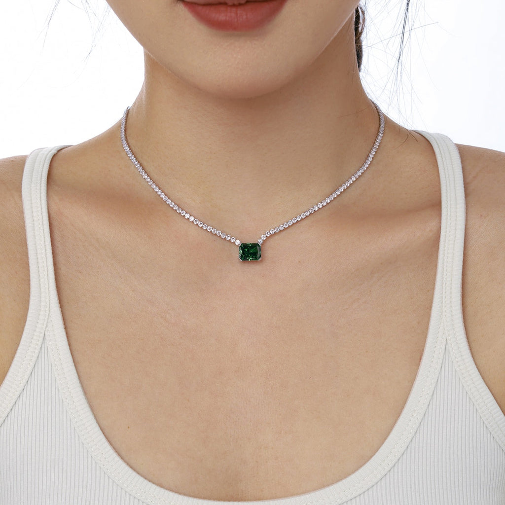 [Clover Jewelry]4.0カラット エレガントラディアントカットネックレス