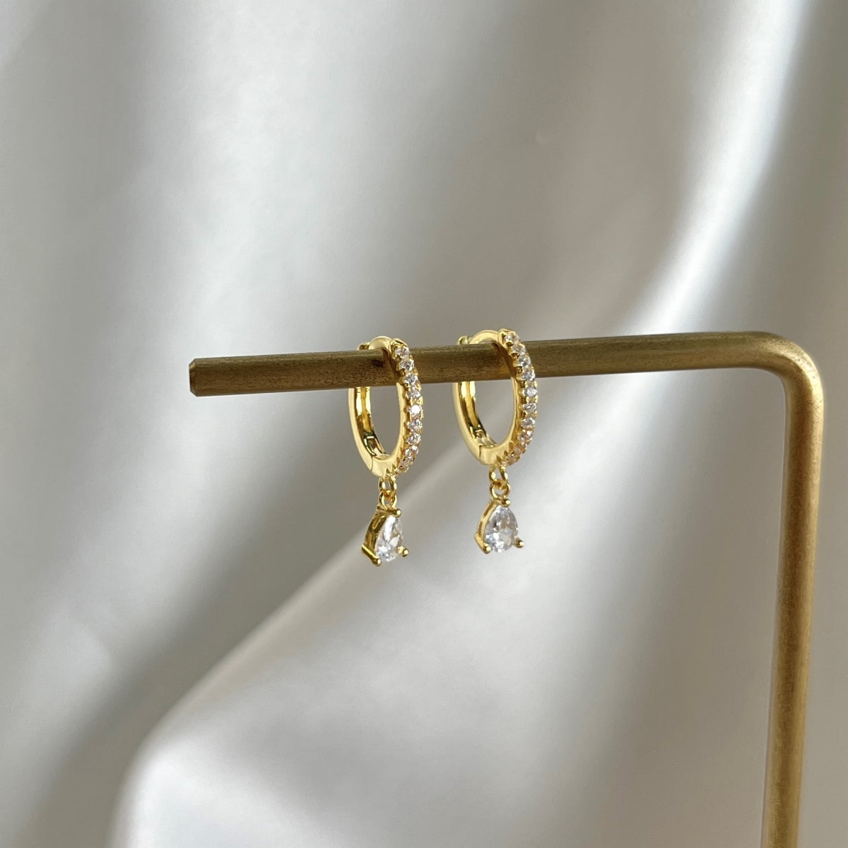 [Clover Jewelry] Luxuriöse geometrische Ohrhänger