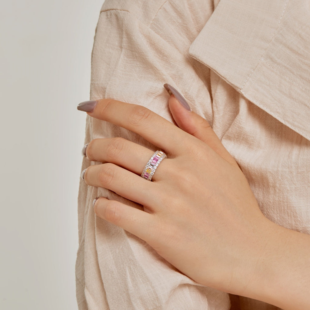 [Clover Jewelry]デイリーリング: 可憐なカラフルラディアントカット