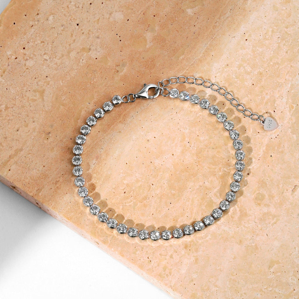 [Clover Jewelry]華やかな輝きのラウンドカットブレスレット