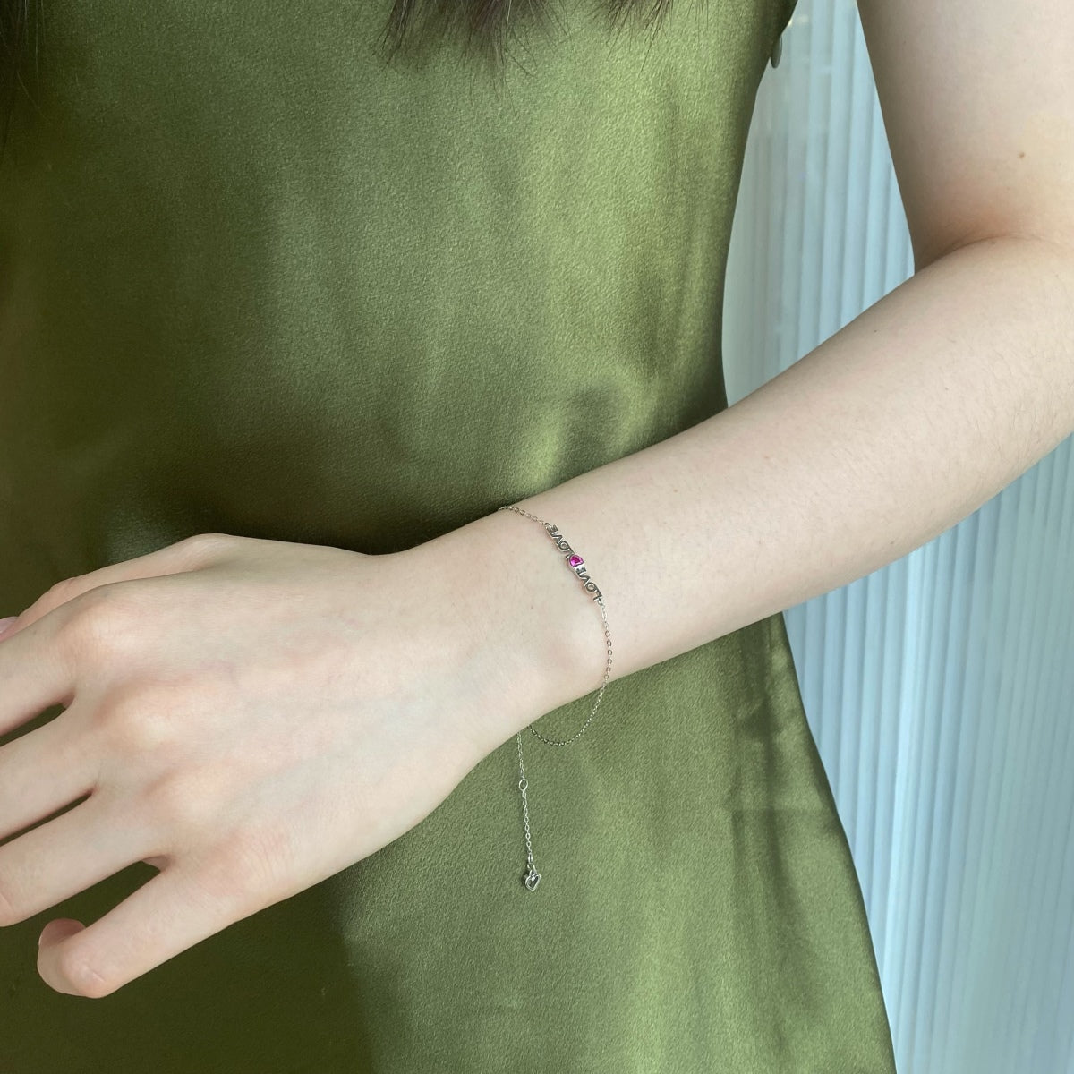 [Clover Jewelry]ロマンチックなハート型ラバーブレスレット