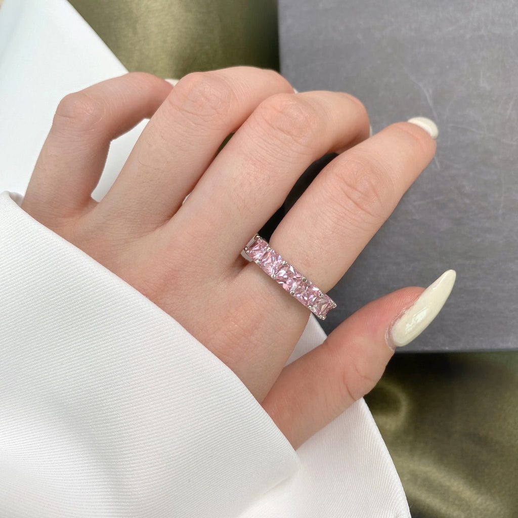 [Clover Jewelry]エレガント プリンセスカット テニスリング