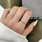 [Clover Jewelry]0.5カラット エタニティ 魅惑的なハート形 ラバーリング
