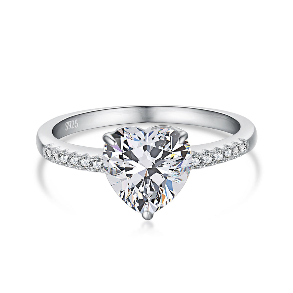 [Clover Jewelry]2.0カラット 華やかで光沢のあるハートカットラバーリング