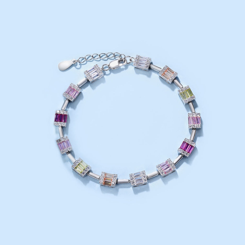 [Clover Jewelry]華奢で魅力的なエメラルドカットのデイリーブレスレット