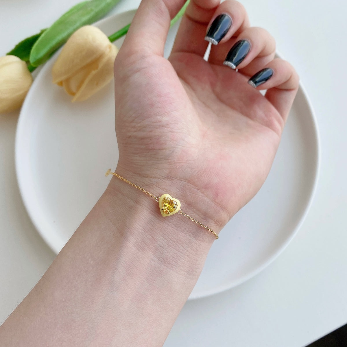 [Clover Jewelry]Funkelndes romantisches Herzform-Liebhaber-Armband