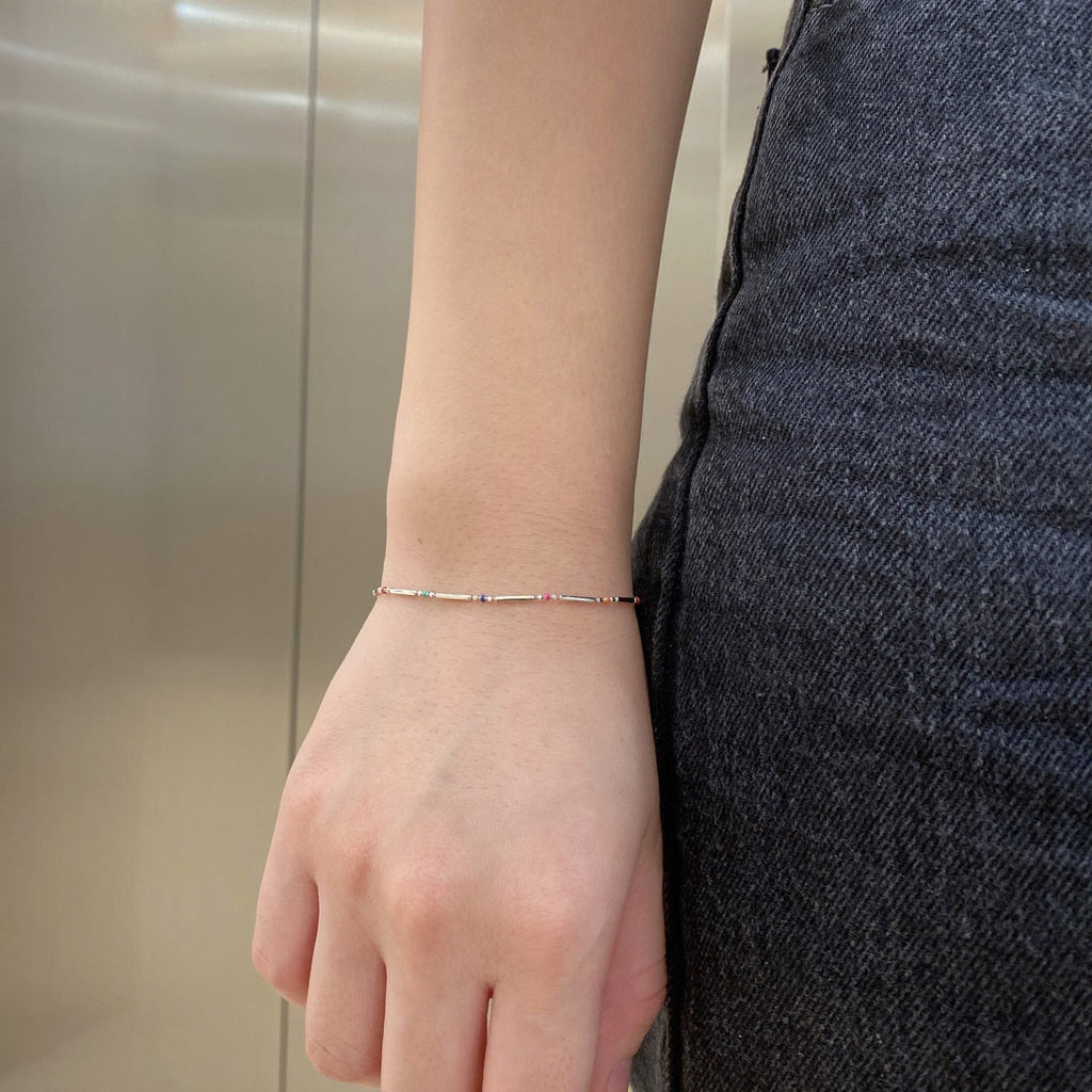 [クローバージュエリー]ユニークでカラフルなデイリーブレスレット