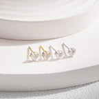 [Clover Jewelry]Sparkling Heart Shaped Simple Earrings
