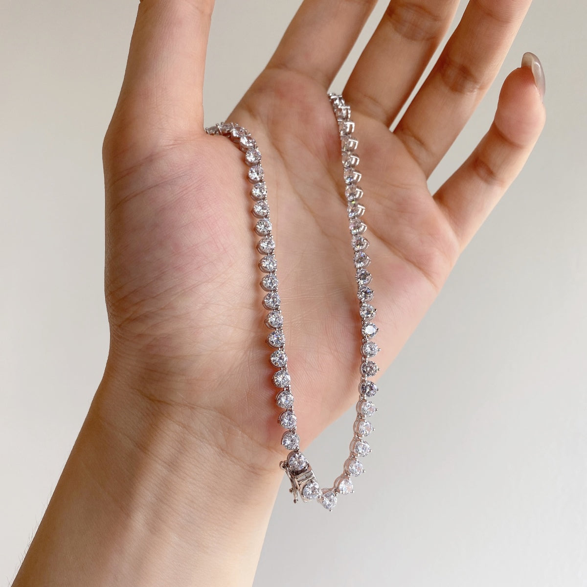 [Clover Jewelry]オーネイトハートカットテニスネックレス