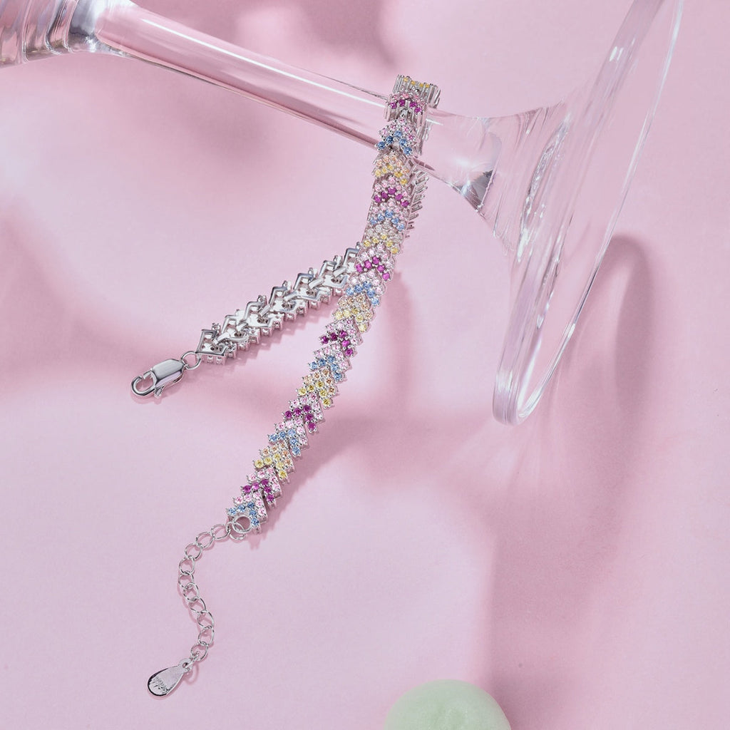 [Clover Jewelry]華やかな輝きのラウンドカットパーティーブレスレット