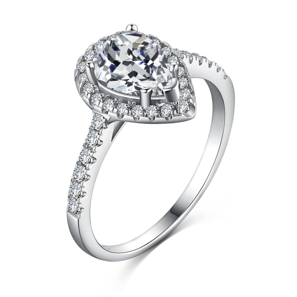 [Clover Jewelry]1.0カラット 豪華絢爛 ウォータードロップ型 結婚指輪