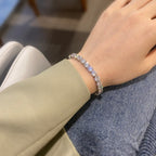 [Clover Jewelry]0.75カラット 輝くラウンドカット ウェディングブレスレット