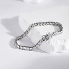 [Clover Jewelry]豪華な装飾 ラウンドカット テニスブレスレット