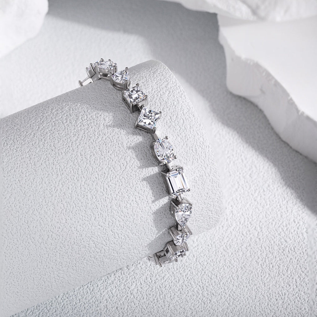 [Clover Jewelry]Einzigartiges Exquisites Armband für jeden Tag mit verschiedenen Schliffen