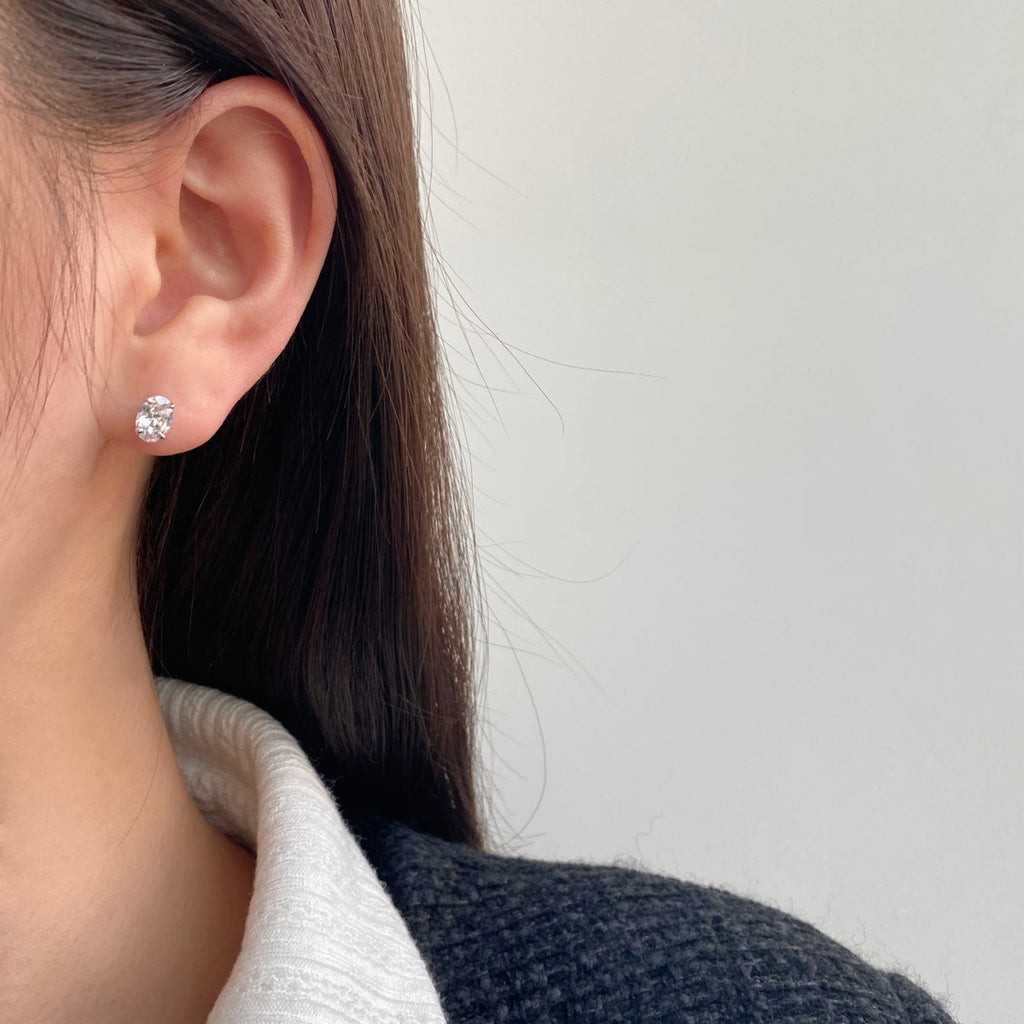 [Clover Jewelry]オーバル クラシック 凛としたエレガントピアス