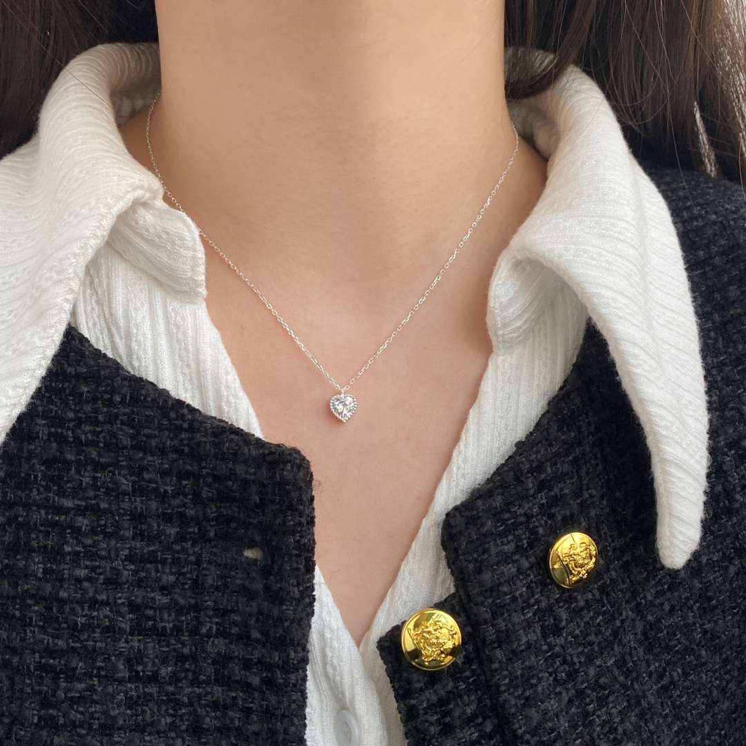 [Clover Jewelry]Aufwendige Herzkette