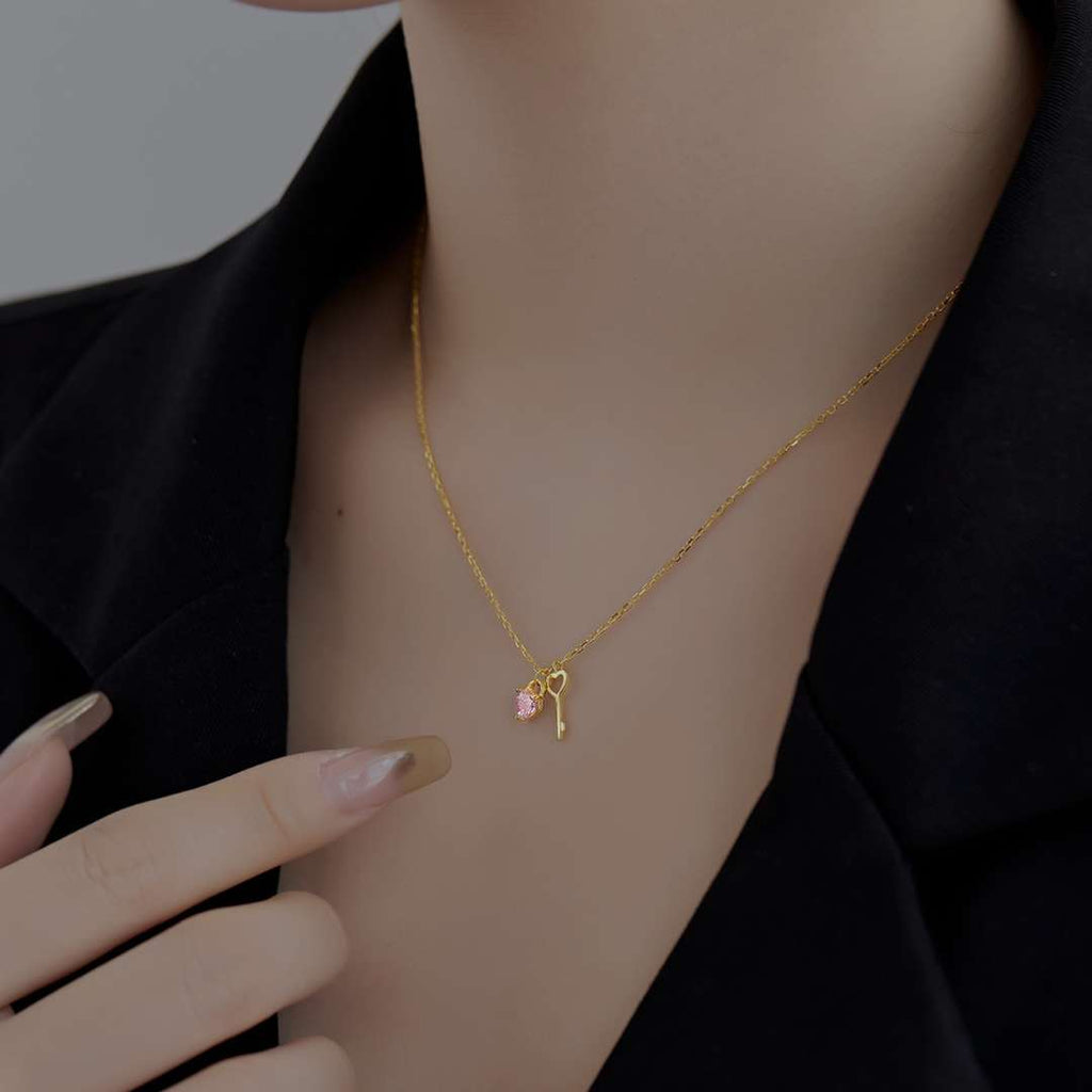[Clover Jewelry]Einzigartige Herzform-Schlüsselanhänger-Halskette