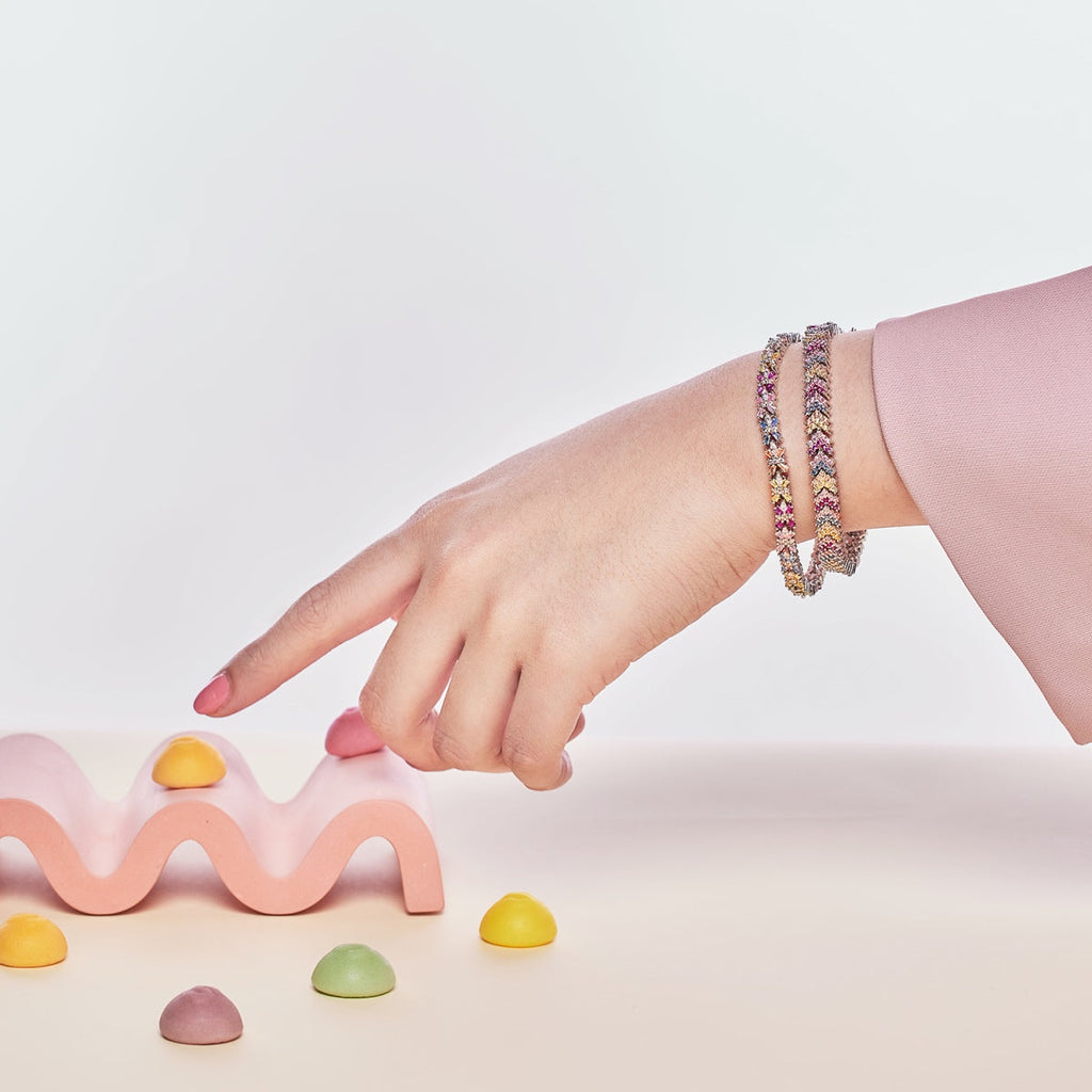 [Clover Jewelry]煌めくカラフルなエメラルドカットパーティーブレスレット