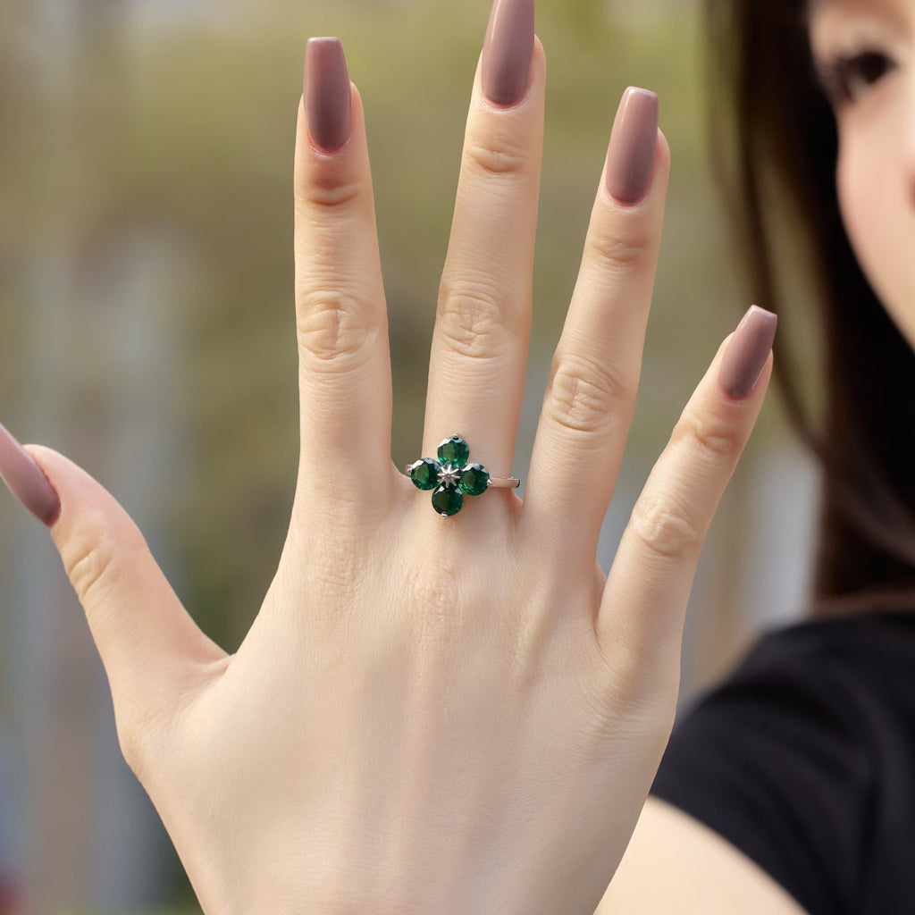 [Clover Jewelry]Vierblättriges Kleeblatt Achtzackiger Stern Ring