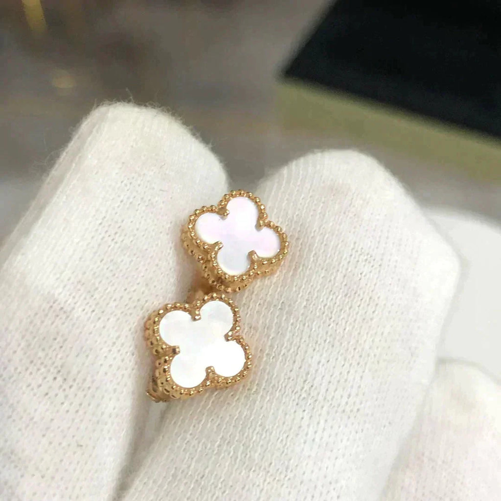 [Clover Jewelry]CLOVER MINI 9.5MM WEISSE PERLMUTT OHRRINGE