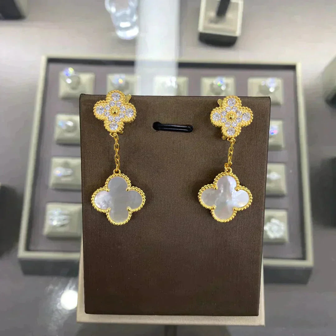 [Clover Jewelry]CLOVER  2 MOTIFS  DIAMOND  EARRINGS (MULTIPLE CHOICESç´