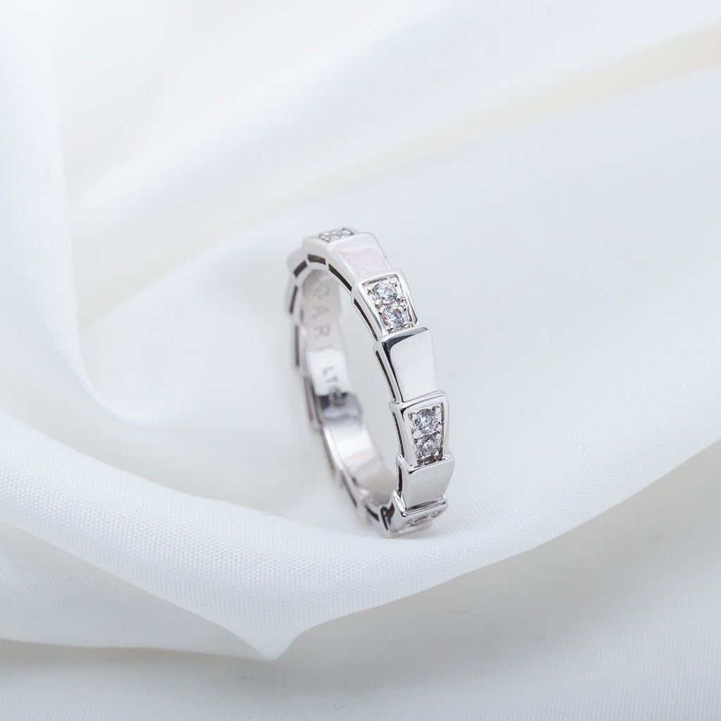[クローバー・ジュエリー]セルペンティリング シルバー 3MM