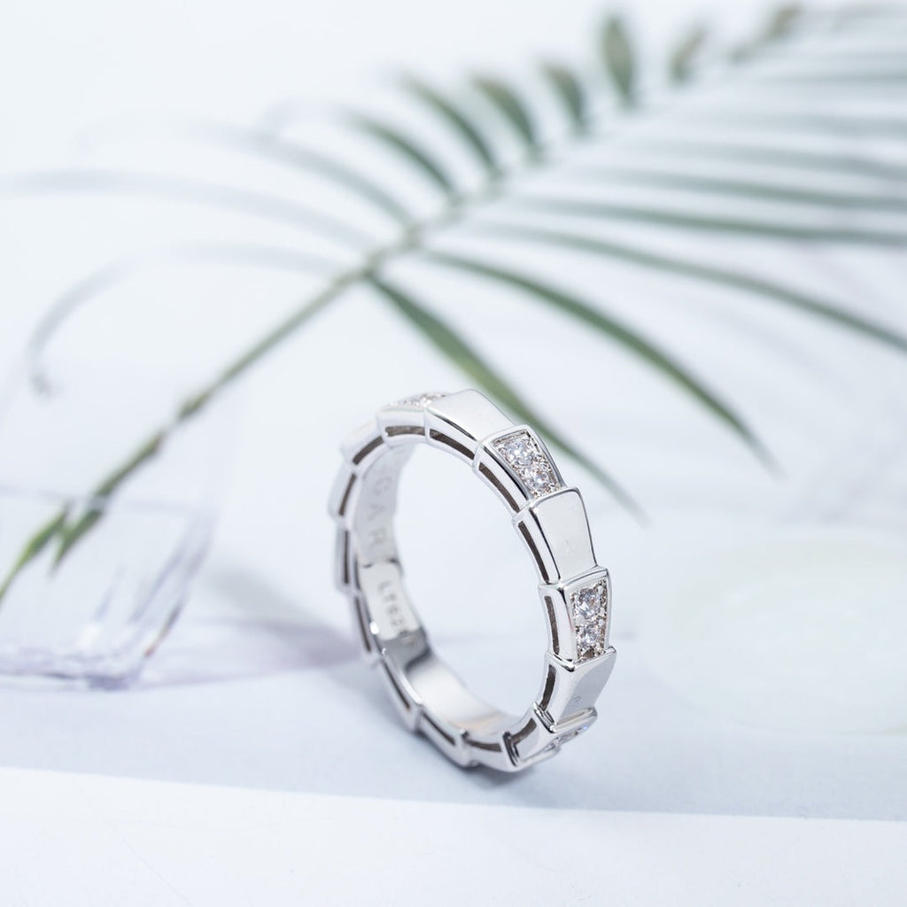 [クローバー・ジュエリー]セルペンティリング シルバー 3MM