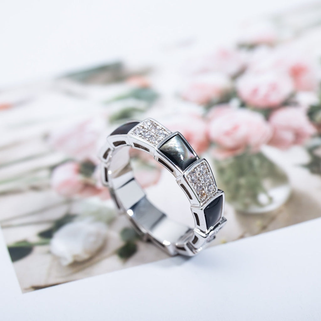 [Clover Jewelry]SERPENTI RING SILBER DIAMANT SCHWARZER PERLMUTT 4MM