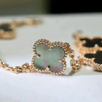 [Clover Jewelry]CLOVER 5 MOTIF GRAY MOP  BRACELET