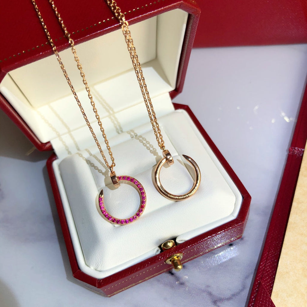 [クローバージュエリー]ジュストネックレスゴールドレッドダイヤモンド