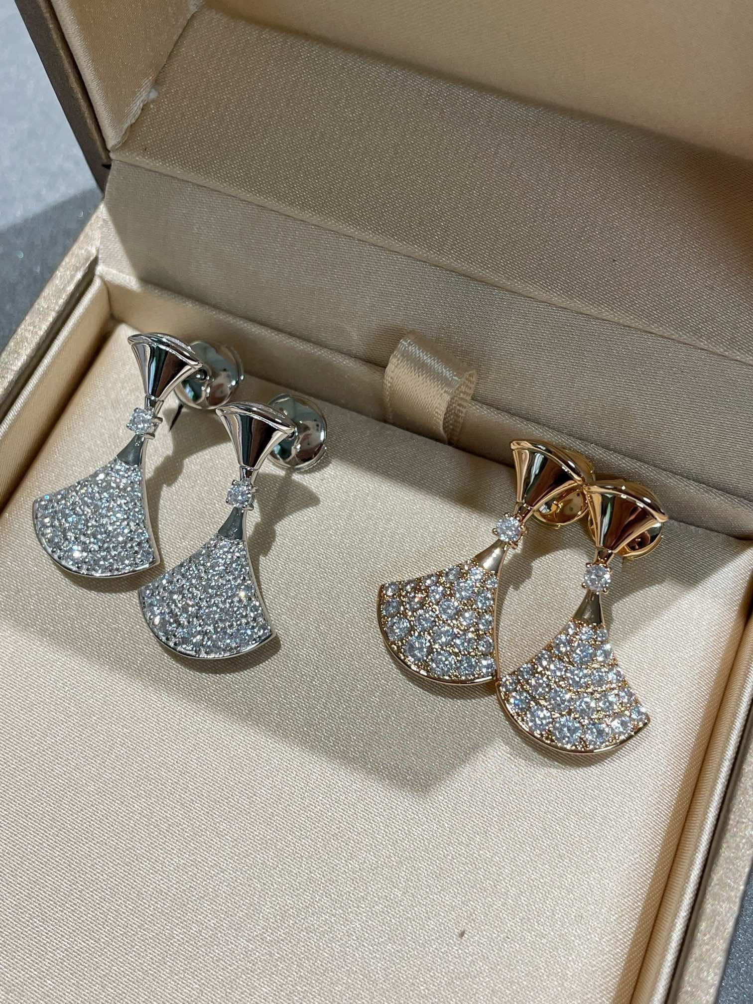 [Clover Jewelry]DREAM EARRINGS DIAMOND