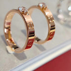 [クローバー・ジュエリー] LOVEリング 3.6mm 1粒ダイヤモンド