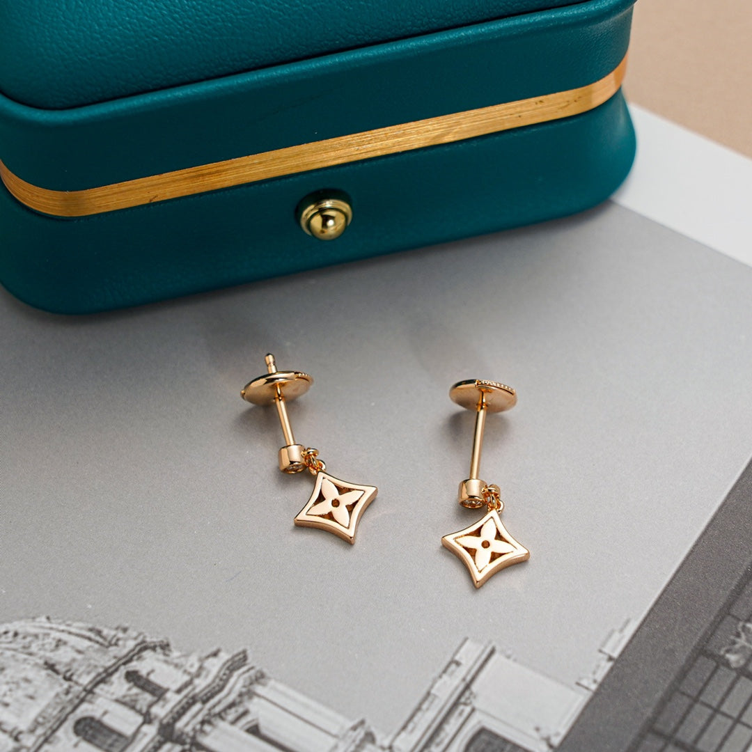 [Clover Jewelry]STAR EARRINGS GOLD