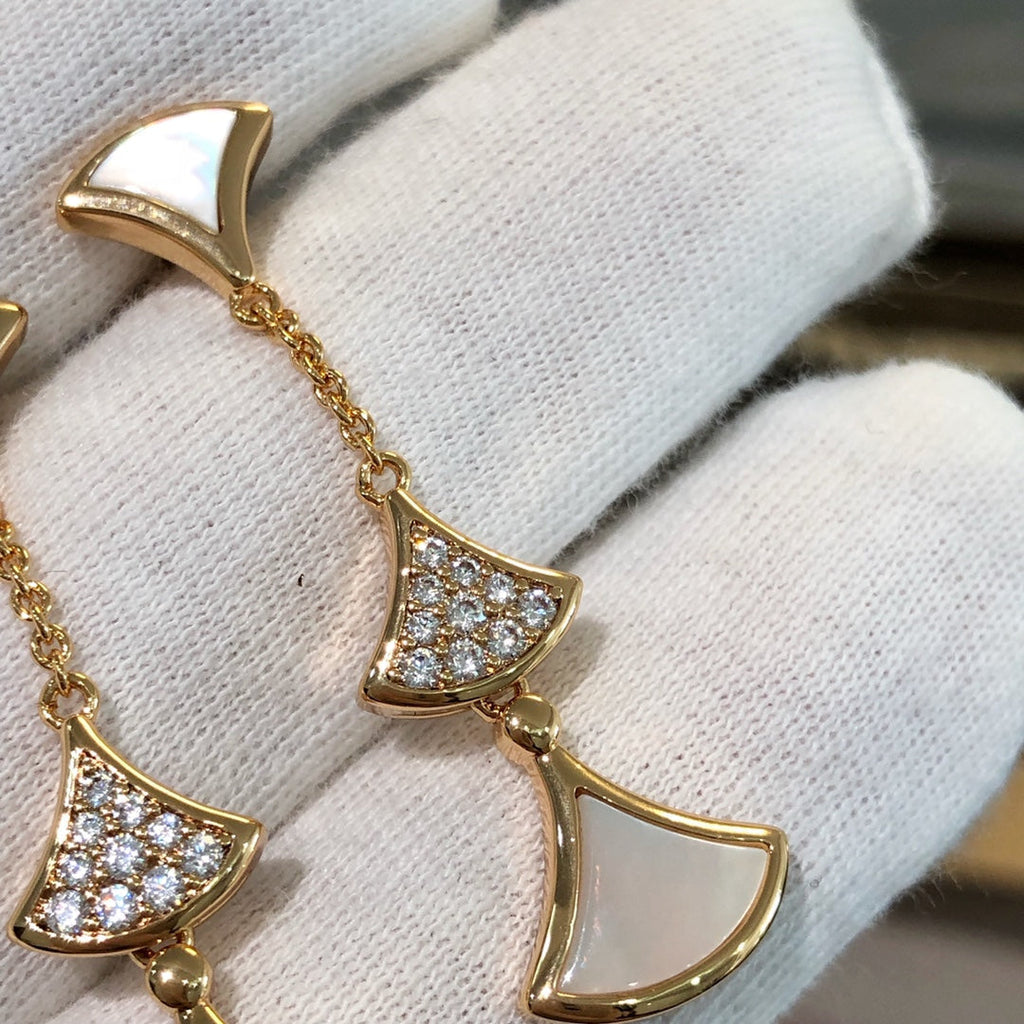[Clover Jewelry]DREAM EARRINGS 3 MOTIFS DIAMOND MOP PINK GOLD