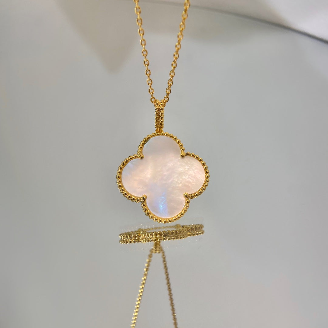 [Clover Jewelry]CLOVER 25MM MOP LARGE PENDANT NECKLACE